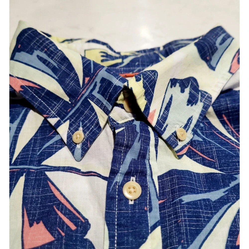 Tommy Hilfiger Custom Fit Hibiscus Button Up  Hawaiian Tropical Print XL NWOT - Picture 7 of 11